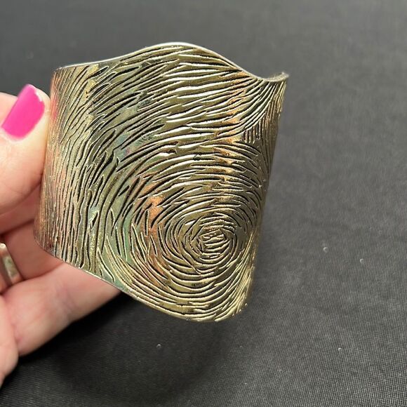 Silver Tone Heavyweight Swirl Cuff - Picture 1 of 5